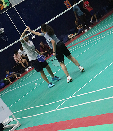 Rackonnect Strings & Feathers Badminton Arena | Sportbit - View 2