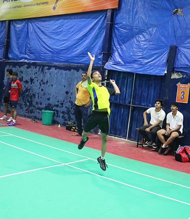 Rackonnect Strings & Feathers Badminton Arena | Sportbit - Image 8