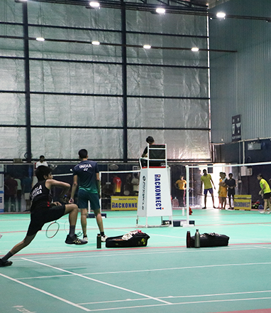 Rackonnect Strings & Feathers Badminton Arena | Sportbit - Image 9